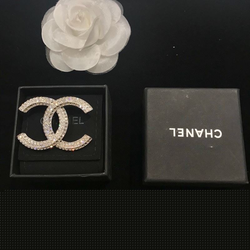Ch*el brooches